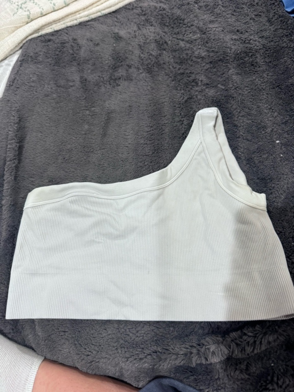 DSG One-Shoulder Ribbed Sports Bra in Light Mint